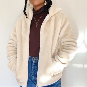 COZY CREAM FAUX FUR COAT